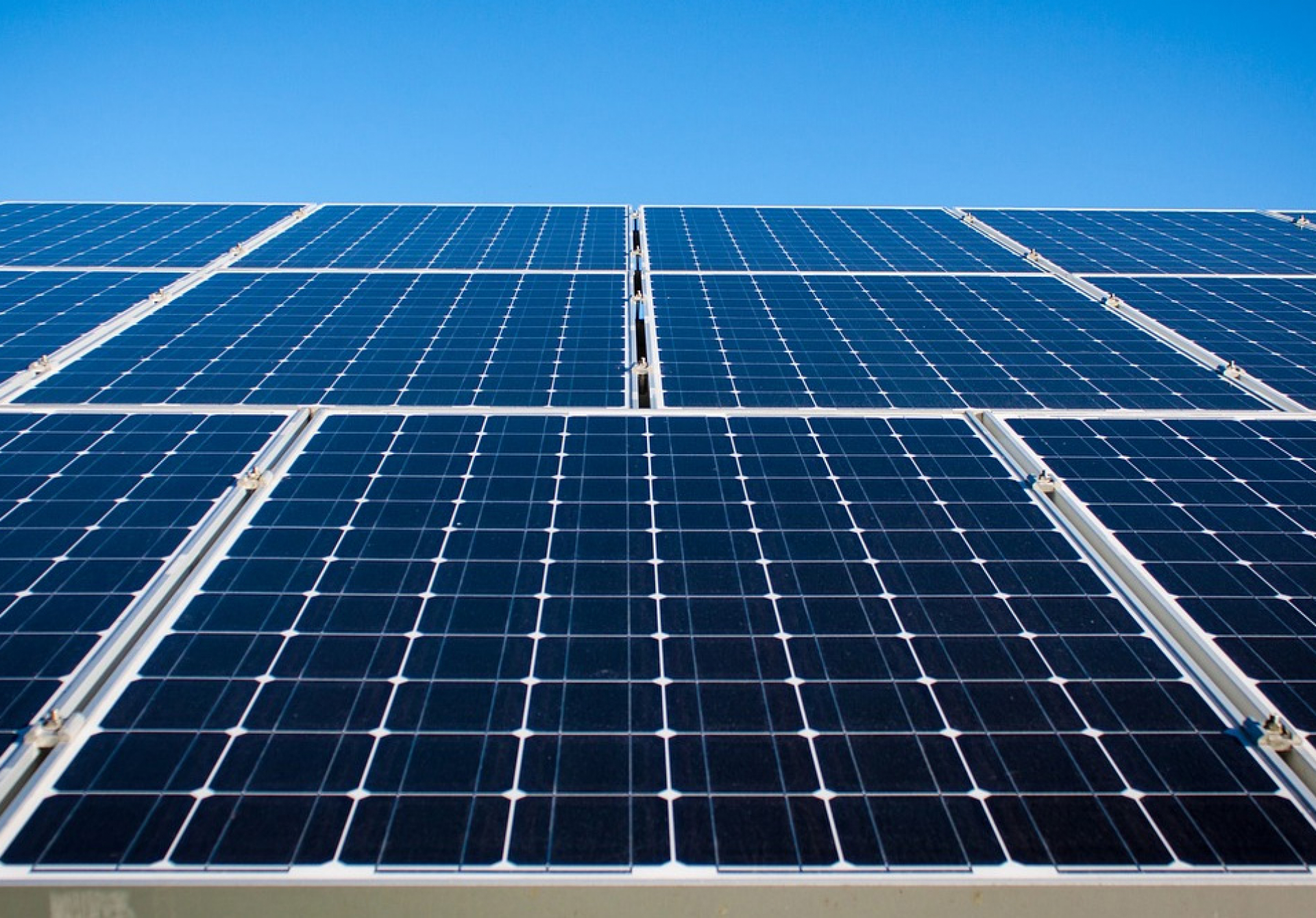 新加坡聯(lián)合早報(bào)社論--太陽能源突破性的發(fā)展